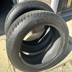 Michelin Defender LTX 235/55R19