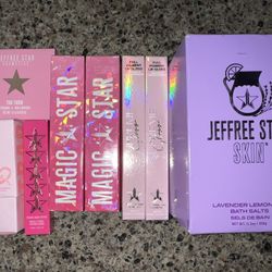 Over 40 Pieces - Beauty bundle