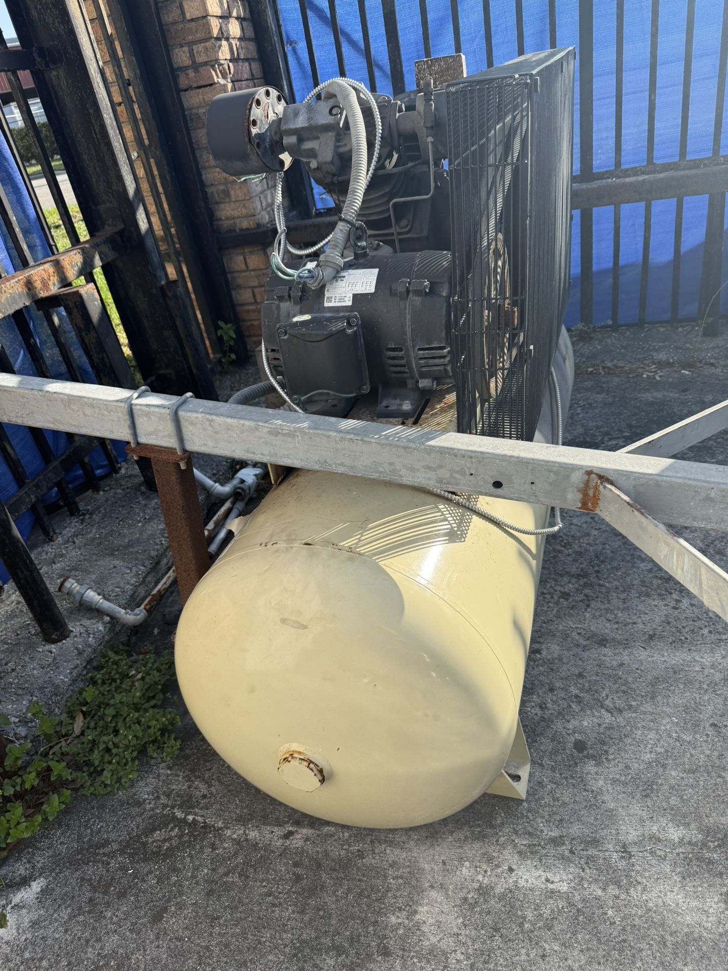 Air Compressor