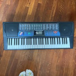 Casio Electric Keyboard