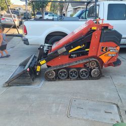 Mini Skid Steer!!