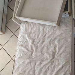 Free Toddler bed