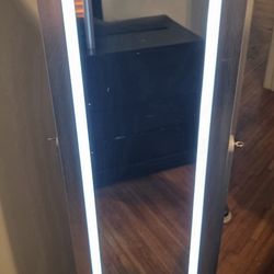 Jewelry cabinet silver color with lighting