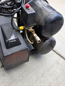 2 HP twin tank air compressor