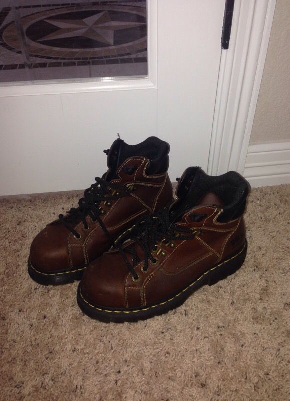 Dr. AirWair Martens safety shoes female