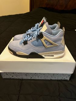 Jordan 4 UNC Size 11.5