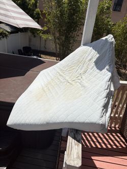 Extendable bed mattress