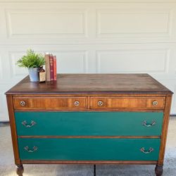 Vintage Gorgeously Refinished Dresser / Buffet / Entryway 