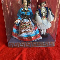 7.5 Inch Set of 2 Traditional Plastic Greek Custom Souvenir Dolls Imported From Greece 