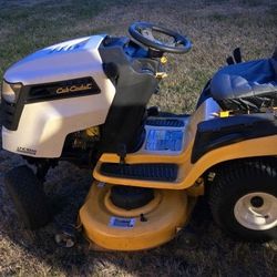 CUB CADET LTX1050 20HP RIDING MOWER WITH 46 INCH DECK