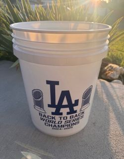 LA Dodgers Back to Back World Series Champions Bucket