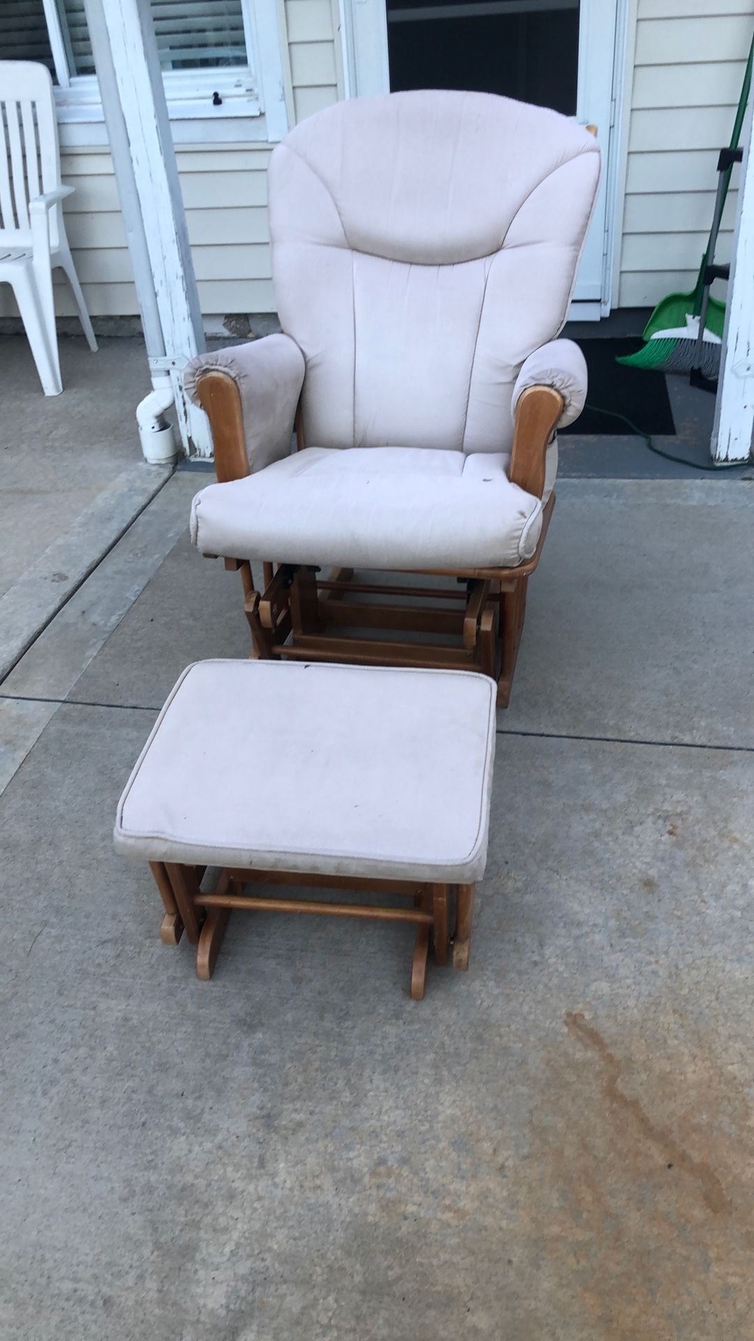 Reklainer Cher Both 80$