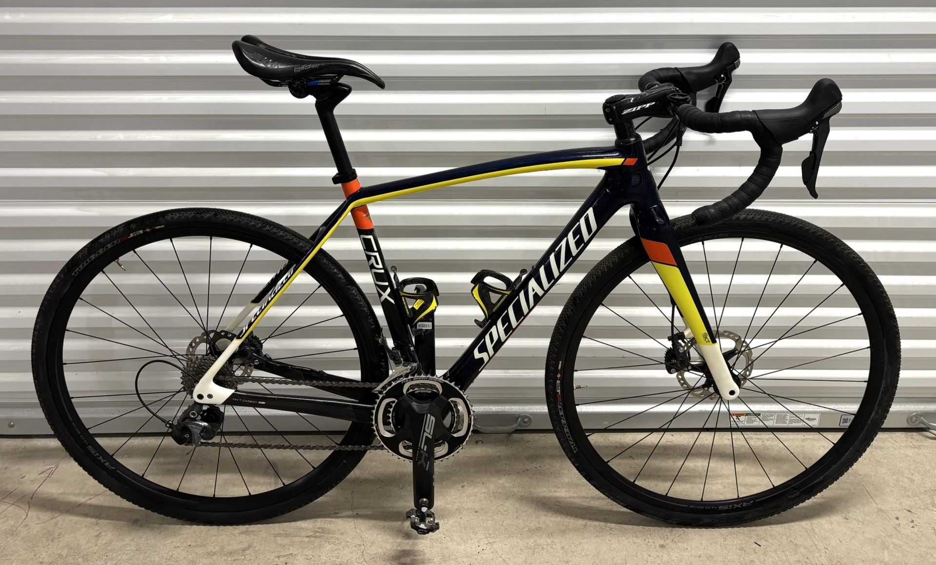 2016 Specialized CruX Expert Evo Cyclo-cross Carbon 52cm Frame Size. Mint Condition!