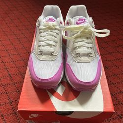 Women’s Nike Air Max 1