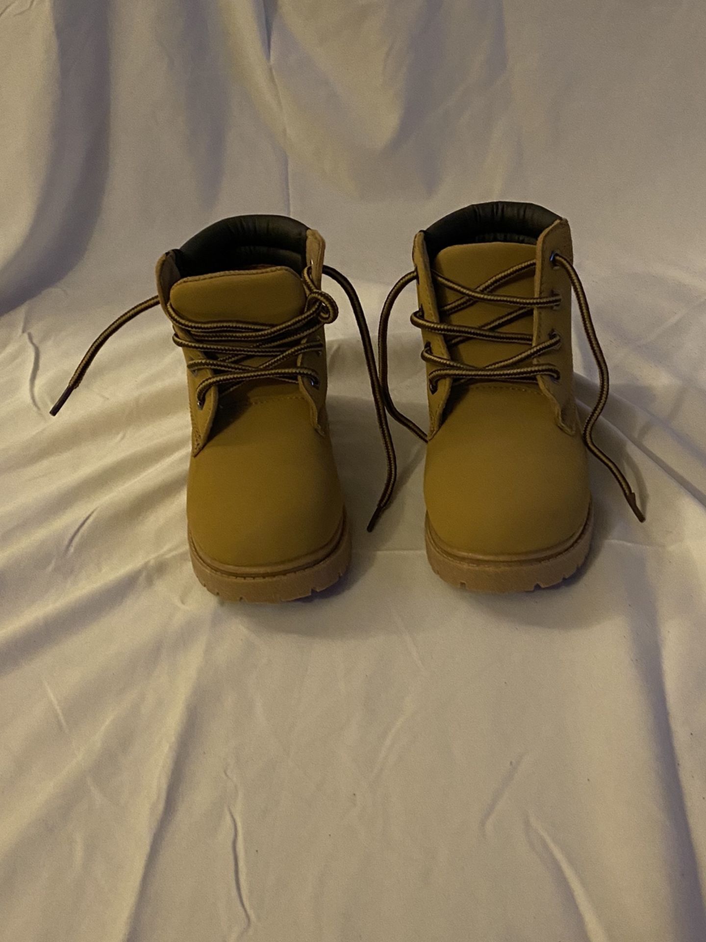 Children’s Boots Size 11