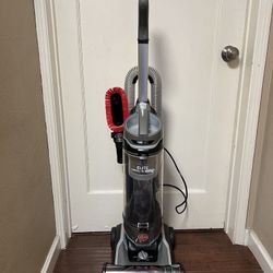 Hoover MaxLife High Performance Swivel XL Pet Vacuum Cleaner with HEPA Media Filtration, Bagless Upright for Carpets and Hard Floors, Grey, UH75250