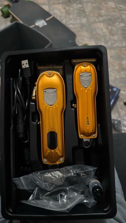 Wireless hair clippers