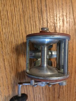 Fishing reel