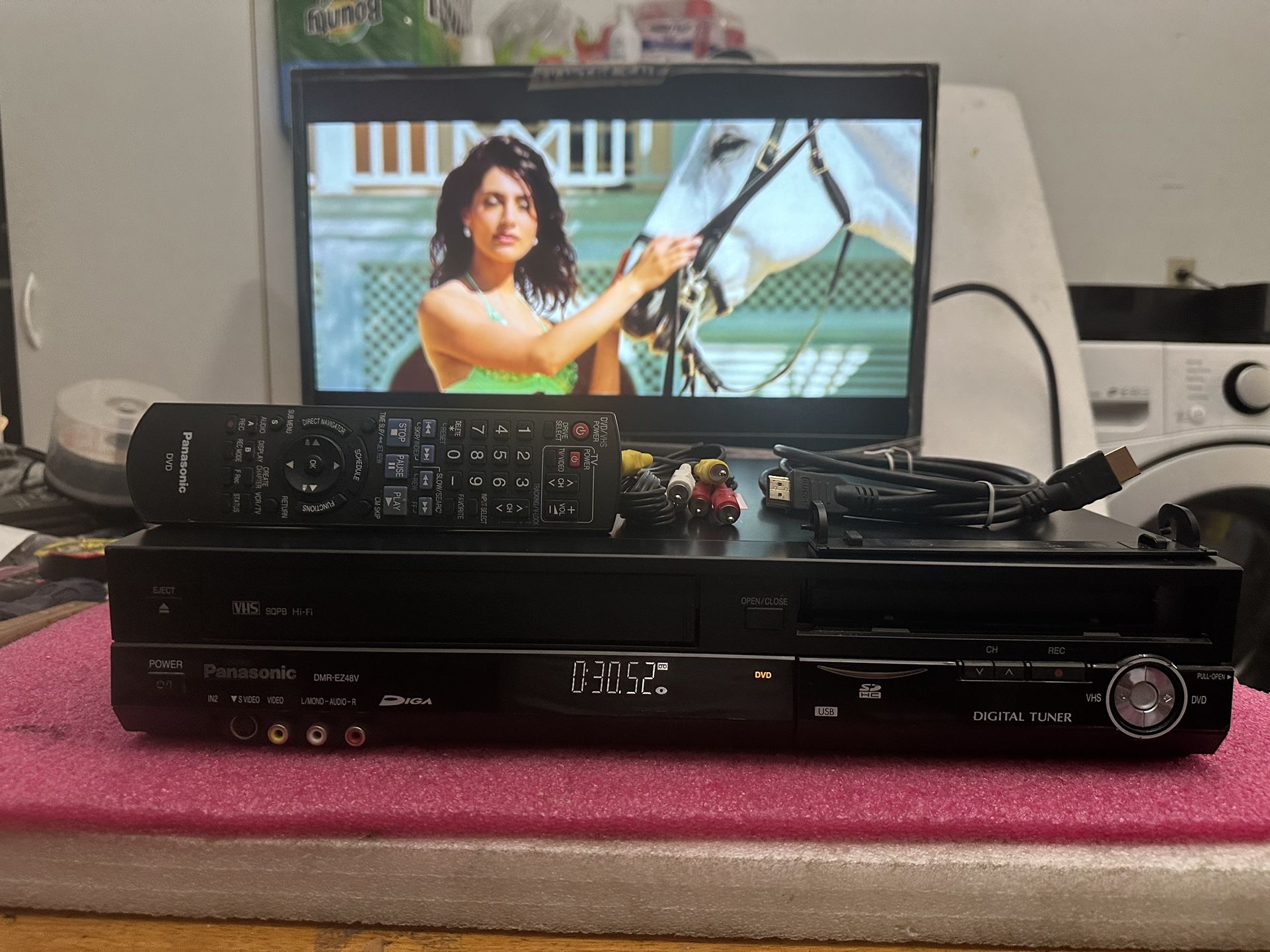 Panasonic DMR-EZ48V VHS / DVD Recorder Combo HDMI VCR with Remote And Cables