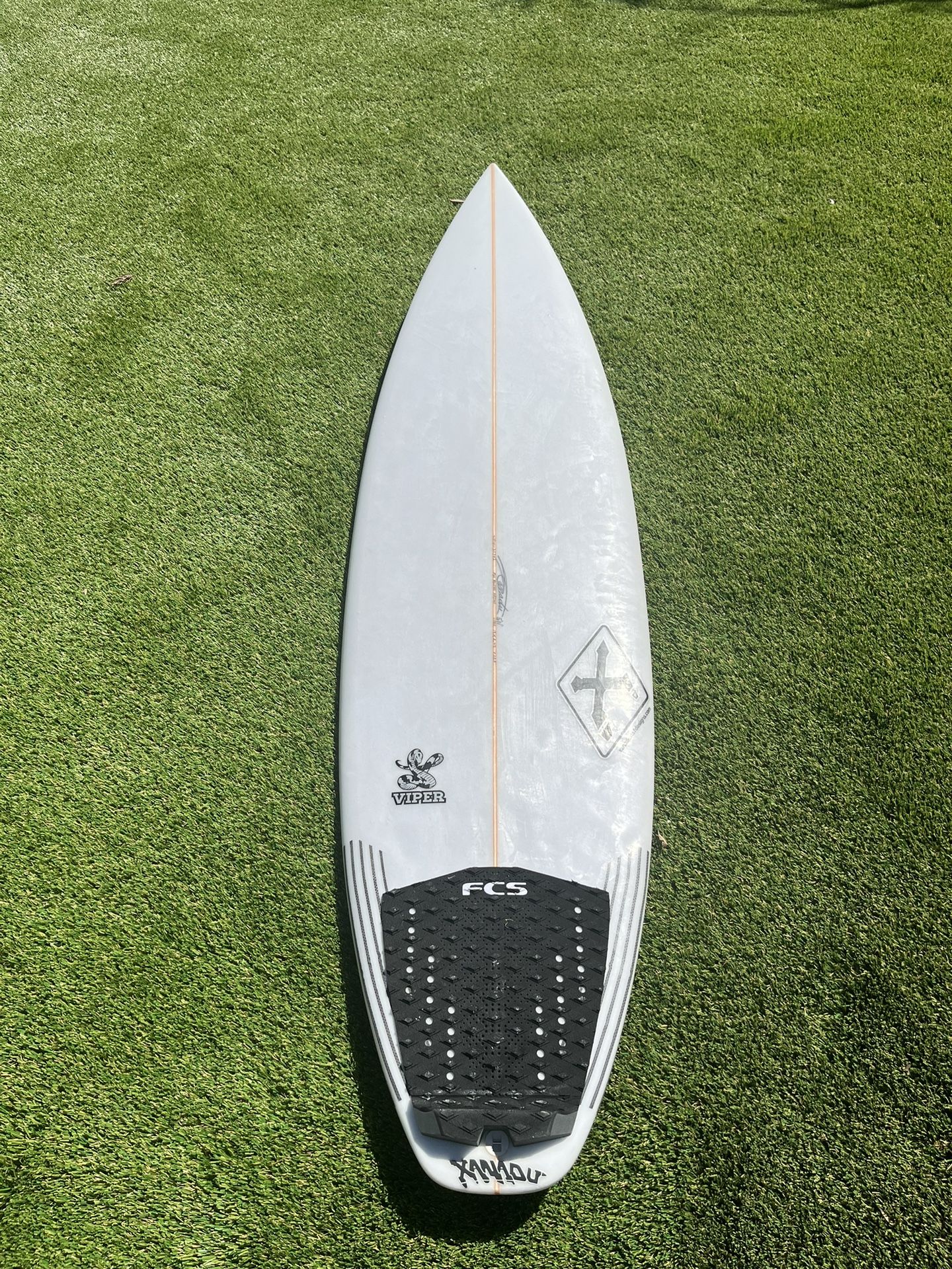 5'11 Xanadu Viper Short board Surfboard for Sale in Westlake