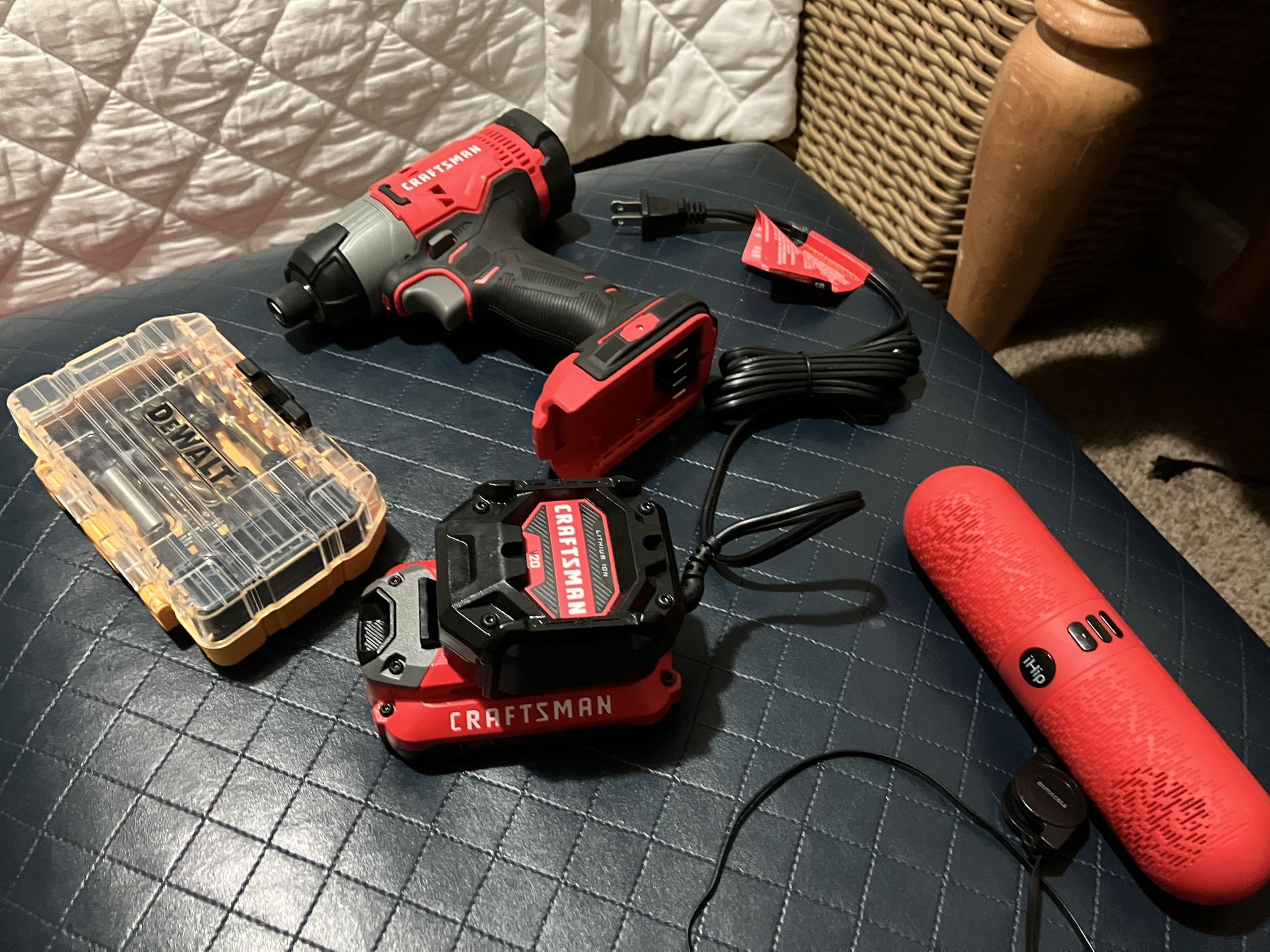 Craftsman Power Drill With Battery Charger And Bits
