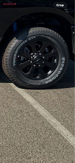 Cummins midnight rims tires