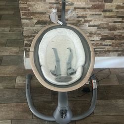 Maxi Cosi Baby Swing Like New