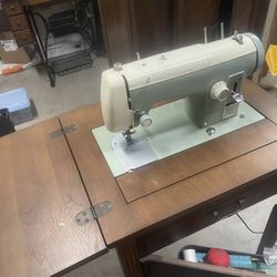 Sewing Machine 