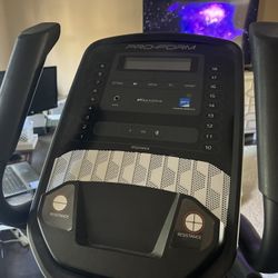 Elliptical exercise Machine