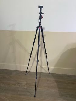 Content-creation Tripod