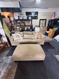 Macy’s Couch