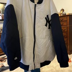 white Yankees Jacket 4x