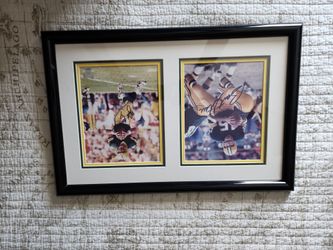 Green Bay Packers = Framed Signed photos Bart Starr and Brett Favre