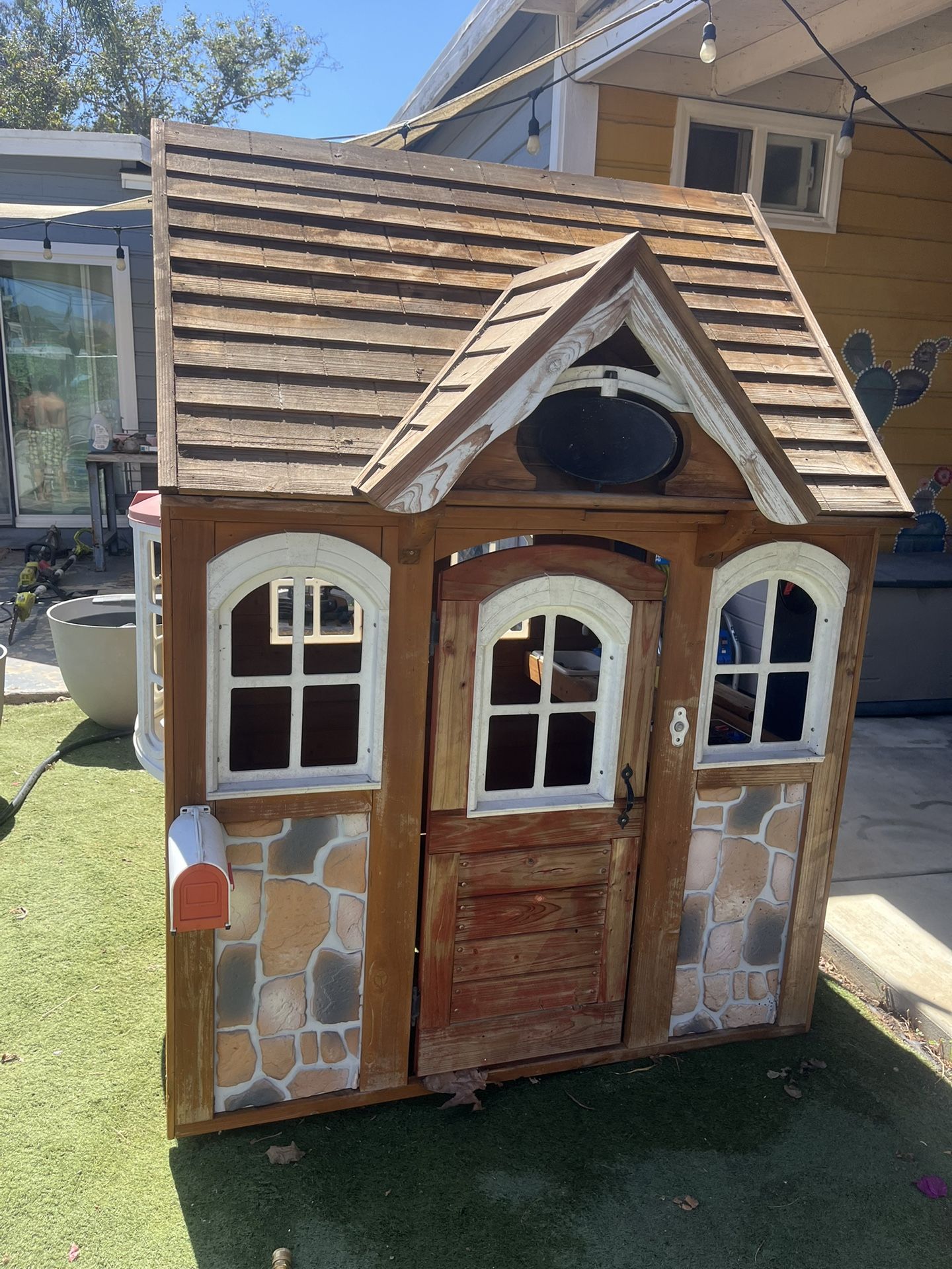Kids Wooden play house