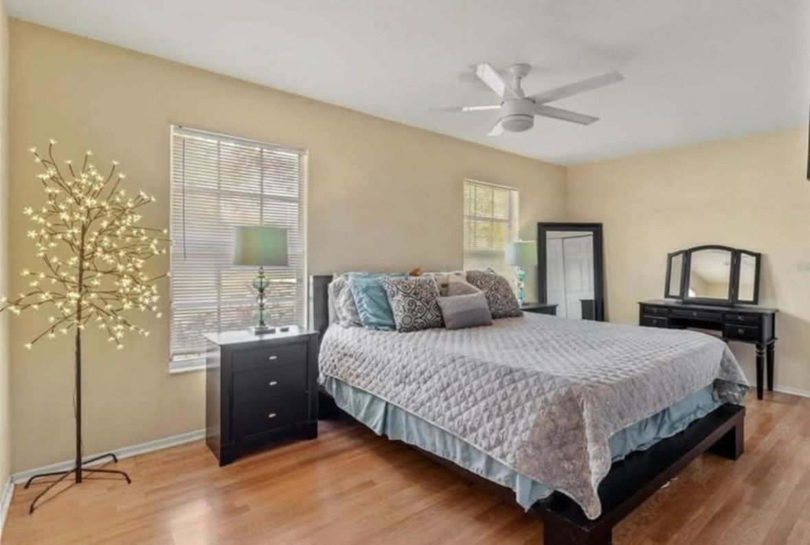 Entire King Bedroom Set