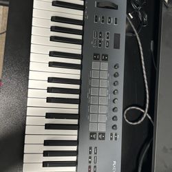 Studio Speakers and MIDI Board 