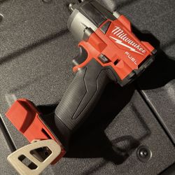 Milwaukee M18 FUEL Gen-2 18V Lithium-Ion Brushless Cordless Mid Torque 1/2 in Impact Wrench w/Friction Ring