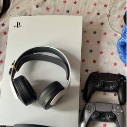 PlayStation 5 With Two Controllers And Sony 3d Headphones 