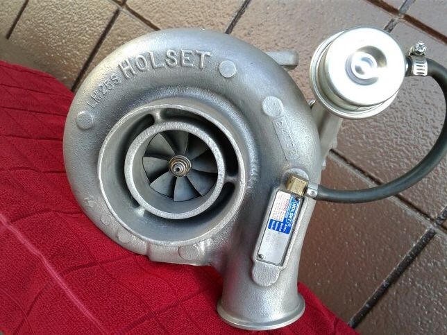 Holset HX40 Upgrade Turbocharger for the Dodge Ram 2500 Cummins Diesel