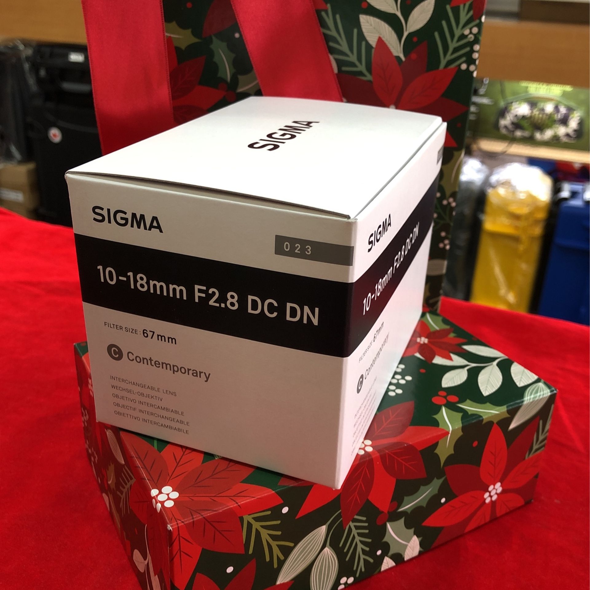 Sigma 10-18mm f/2.8 DC DN Contemporary Lens (Canon-RF)