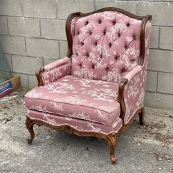 Vintage Mauve Broyhill WINGBACK CHAIR Ball & Claw Feet