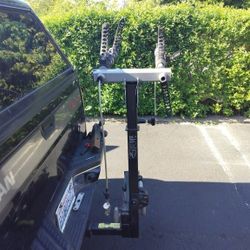 Thule Swing away 4 bike hitch