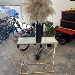 Pampas Grass And Vase 