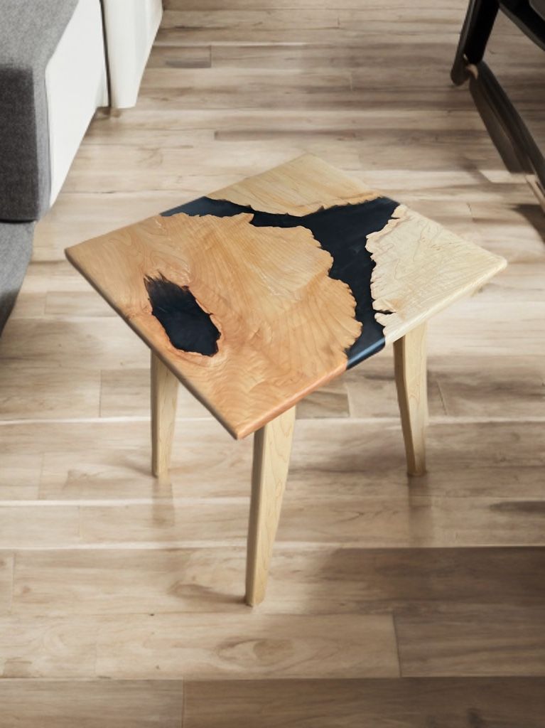 Small Maple End Table