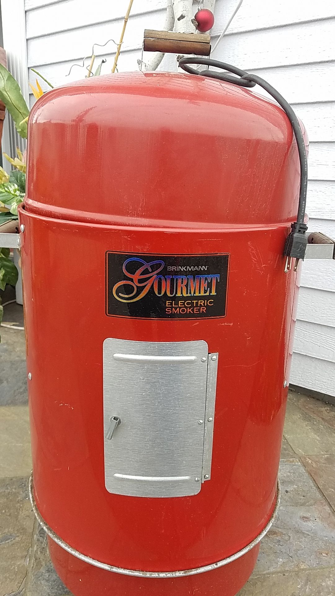 Brinkmann Gourmet electric smoker $40