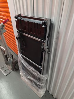 folding treadmill
