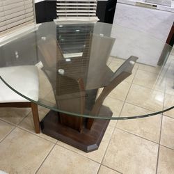 Kitchen Table (NO CHAIRS)