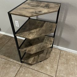 Modern Corner Shelf 