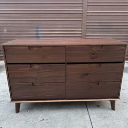 Walker Edison Furniture Company Sloane Mid-Century Modern Walnut 6-Drawer 