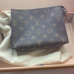 Louis Vuitton Authentic With Receipts And Bags And Dust Bag And Box